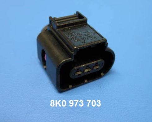 8K0973703 - Корпус плоского разъема с фиксатором контактов 8K0973703 - Корпус плоского разъема с фиксатором контактов